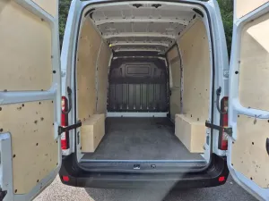 Nissan Interstar à louer au luxembourg